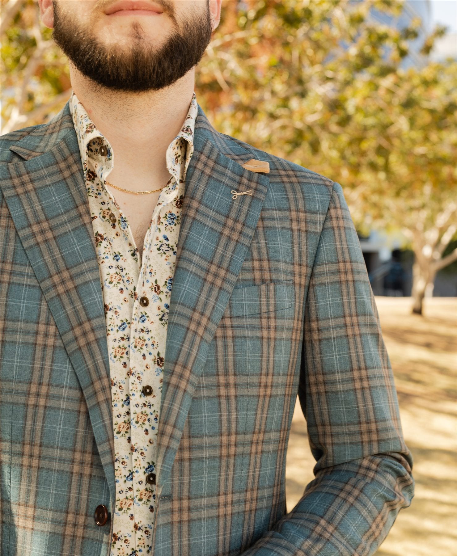 Custom dress shirt and sport coat details by Tailored Threads in Arizona, photo 011