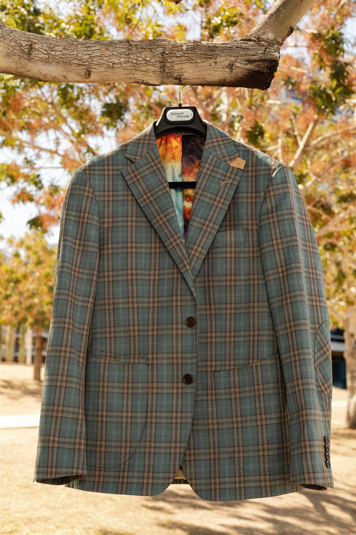 Custom dress shirt and sport coat details by Tailored Threads in Arizona, photo 040